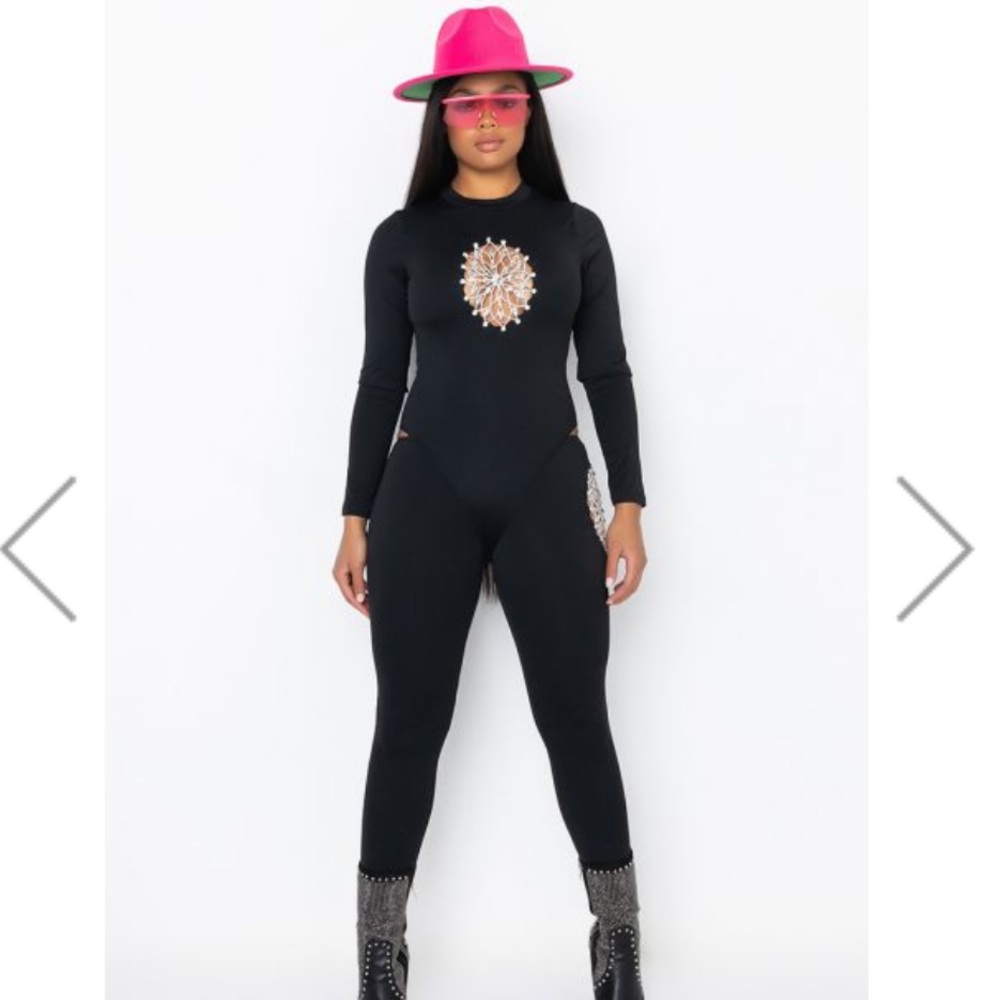 Womens two piece bling track suit-Med top/XL bottom